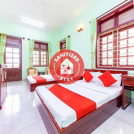 Oyo 381 Tuyet Mai Hotel Nha Trang Exterior foto