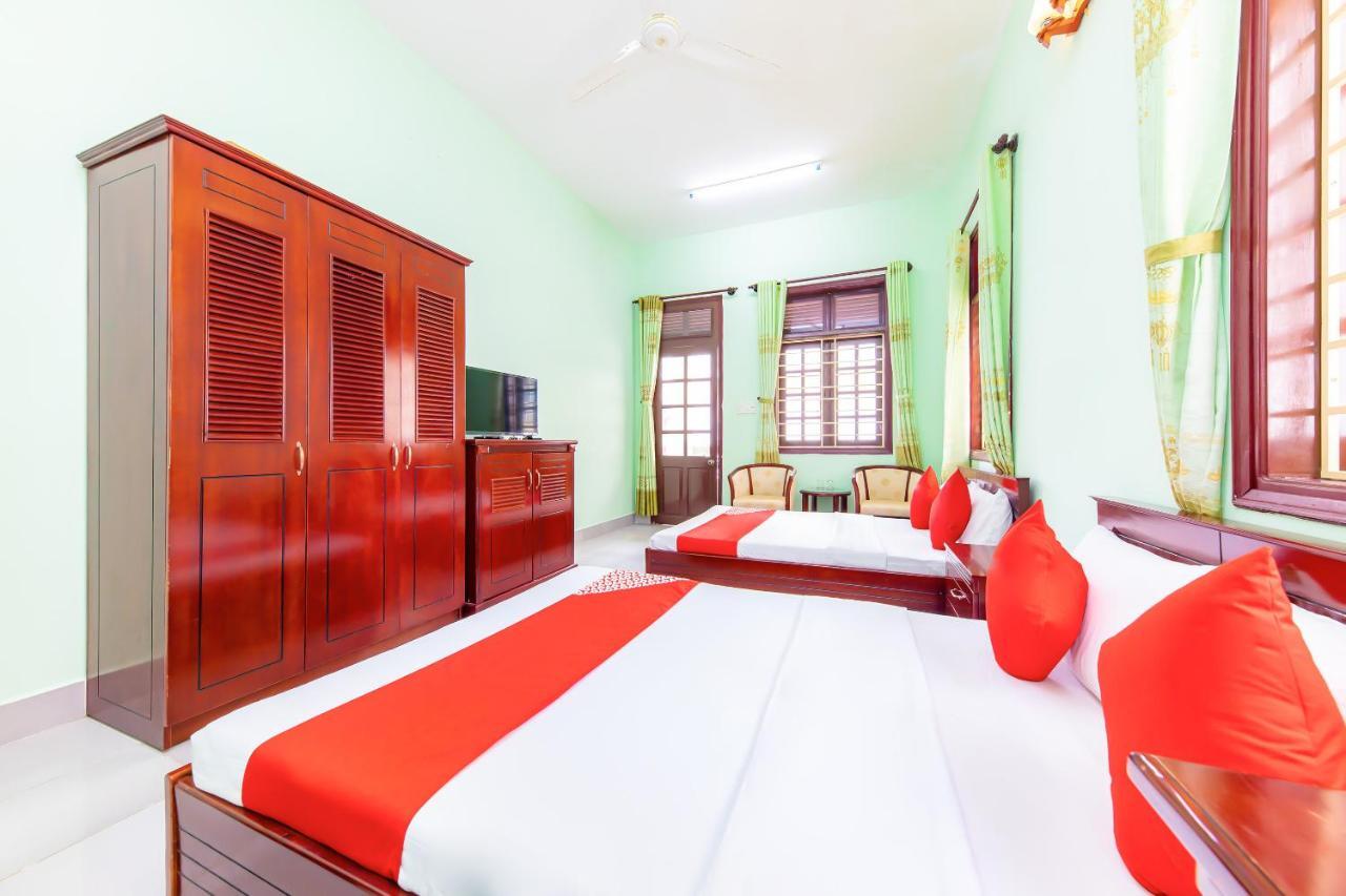 Oyo 381 Tuyet Mai Hotel Nha Trang Exterior foto