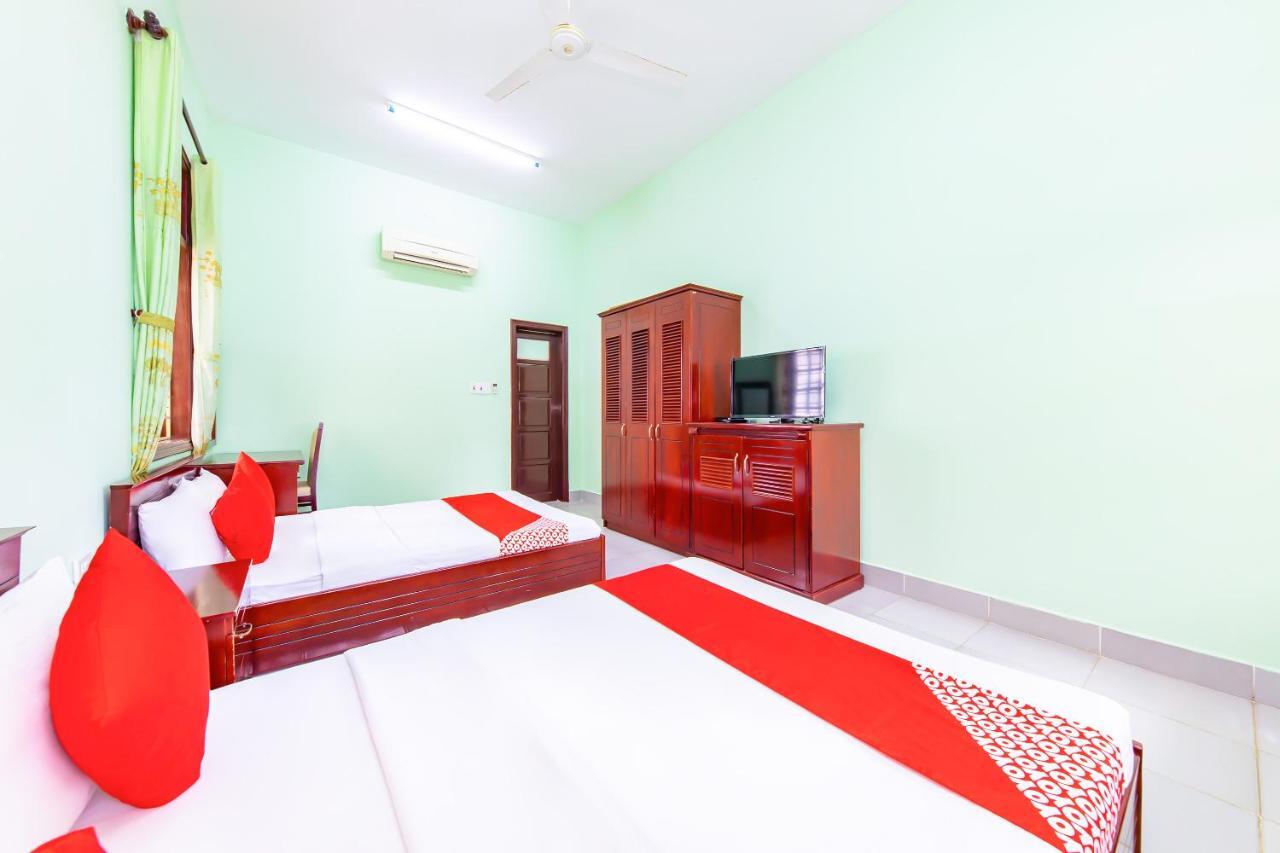 Oyo 381 Tuyet Mai Hotel Nha Trang Exterior foto